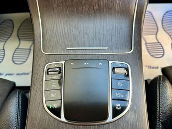 Mercedes GLC Class GLC 220 D 4MATIC AMG LINE