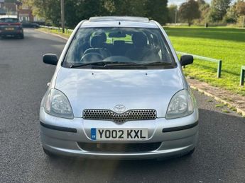 Toyota Yaris VVTI CDX