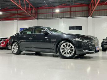 Jaguar XF 2.2d Premium Luxury Saloon 4dr Diesel Auto Euro 5 (s/s) (200 ps)