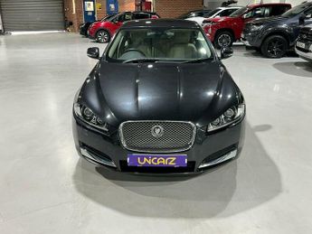 Jaguar XF 2.2d Premium Luxury Saloon 4dr Diesel Auto Euro 5 (s/s) (200 ps)