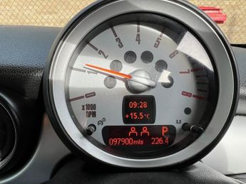 MINI Hatch ONE1.4 AUTOMATIC