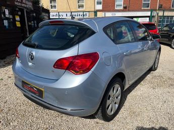 Vauxhall Astra DESIGN