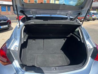 Vauxhall Astra DESIGN