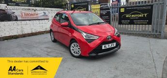 Toyota AYGO 1.0 VVT-i x-play Hatchback 5dr Petrol Manual Euro 6 (s/s) (71 ps