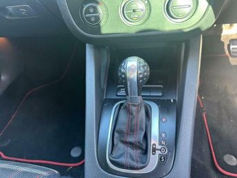 Volkswagen Golf GTi 2.0 TFSI GTI Edition 30 DSG 5dr