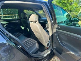 Volkswagen Golf GTi 2.0 TFSI GTI Edition 30 DSG 5dr