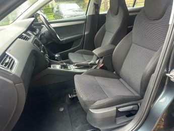Skoda Octavia 1.6 TDI SE Sport DSG Euro 6 (s/s) 5dr
