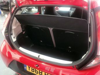Toyota AYGO VVT-I X-PLAY