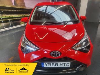 Toyota AYGO VVT-I X-PLAY