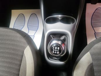Toyota AYGO VVT-I X-PLAY