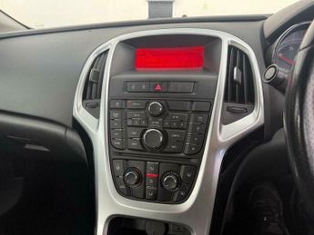 Vauxhall Astra 2.0 CDTi ecoFLEX SRi Euro 5 (s/s) 5dr