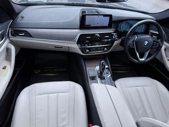 BMW 5 SERIES 520d SE