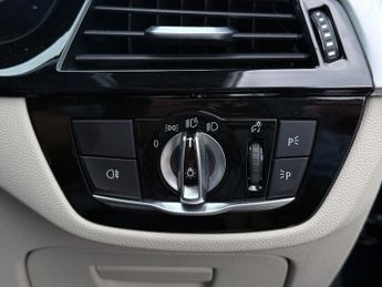 BMW 5 SERIES 520d SE
