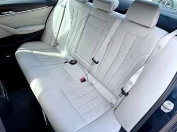 BMW 5 SERIES 520d SE