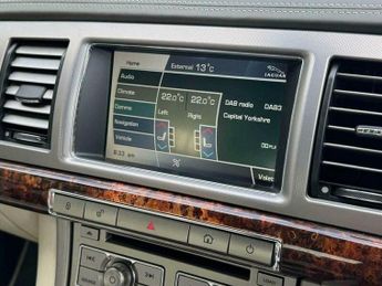 Jaguar XF 3.0d S V6 Portfolio Auto Euro 5 4dr