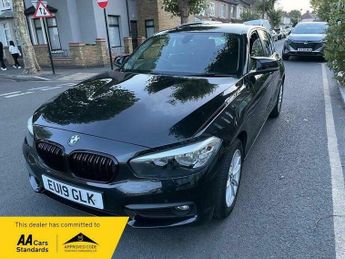 BMW 118 1.5 118i GPF SE Hatchback 5dr Petrol Manual Euro 6 (s/s) (136 ps