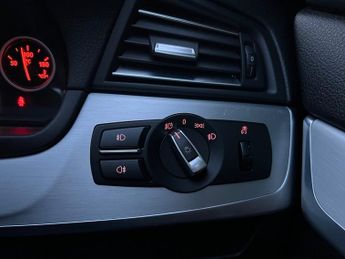 BMW 5 SERIES 525d LUXURY