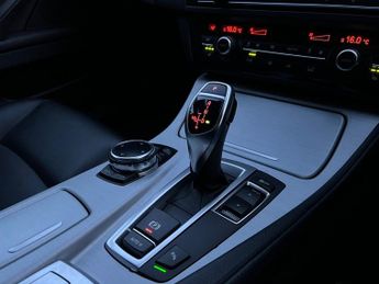 BMW 5 SERIES 525d LUXURY