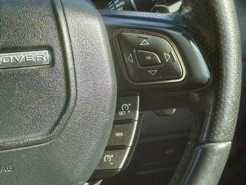 Land Rover Range Rover Evoque 2.2 SD4 Dynamic Auto 4WD Euro 5 (s/s) 5dr