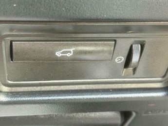 Land Rover Range Rover Evoque 2.2 SD4 Dynamic Auto 4WD Euro 5 (s/s) 5dr