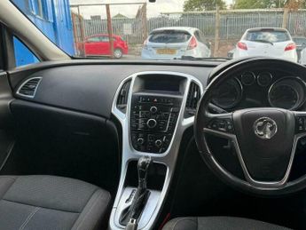 Vauxhall Astra 2.0 CDTi SRi Auto Euro 5 5dr