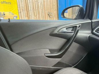Vauxhall Astra 2.0 CDTi SRi Auto Euro 5 5dr