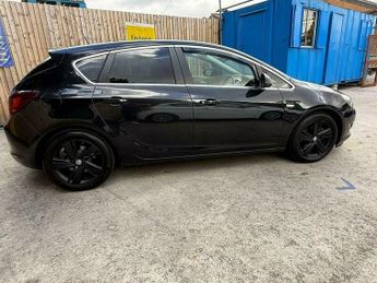 Vauxhall Astra 2.0 CDTi SRi Auto Euro 5 5dr