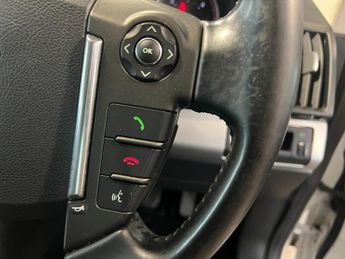 Land Rover Freelander 2.2 SD4 XS SUV 5dr Diesel CommandShift 4WD Euro 5 (190 ps)