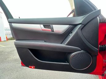 Mercedes-Benz C Class 2.1 C250 CDI BlueEfficiency Sport Saloon 4dr Diesel G-Tronic+ Eu