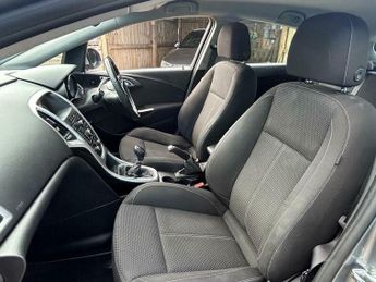 Vauxhall Astra 1.4 16v SRi Euro 5 5dr