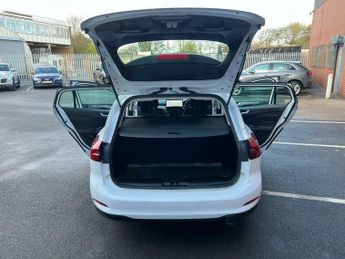 Ford Focus 1.0T EcoBoost MHEV Titanium Estate 5dr Petrol Hybrid DCT Euro 6 