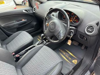 Vauxhall Corsa 1.4 16V SE Auto Euro 5 5dr