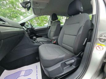 Volkswagen Golf 1.6 TDI BlueMotion Tech Match Edition DSG Euro 6 (s/s) 5dr
