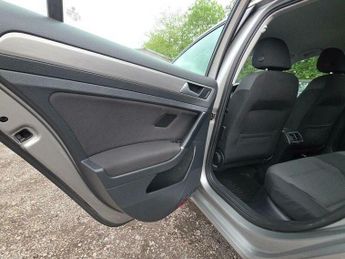 Volkswagen Golf 1.6 TDI BlueMotion Tech Match Edition DSG Euro 6 (s/s) 5dr