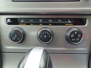 Volkswagen Golf 1.6 TDI BlueMotion Tech Match Edition DSG Euro 6 (s/s) 5dr