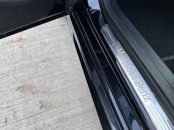 Mercedes-Benz A Class 1.5 A180d AMG Line (Premium) 7G-DCT Euro 6 (s/s) 5dr