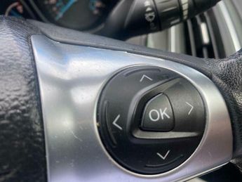 Ford Focus 1.6 Titanium Powershift Euro 5 5dr