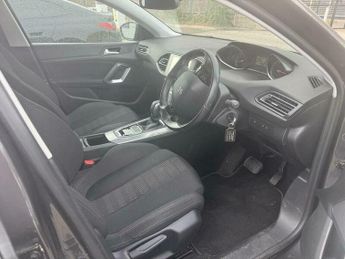 Peugeot 308 1.2 PureTech Allure EAT Euro 6 (s/s) 5dr