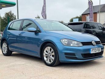 Volkswagen Golf 2.0 TDI BlueMotion Tech SE Hatchback 5dr Diesel DSG Euro 5 (s/s)