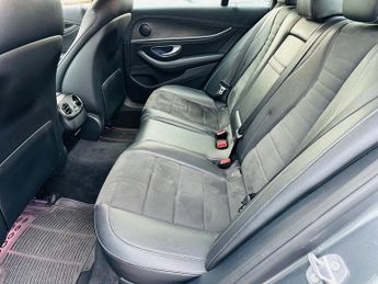 Mercedes E Class E 220 D AMG LINE