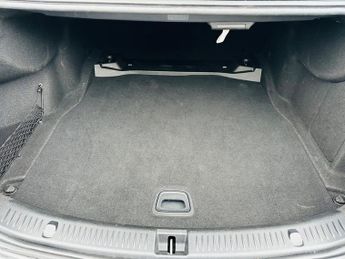 Mercedes E Class E 220 D AMG LINE