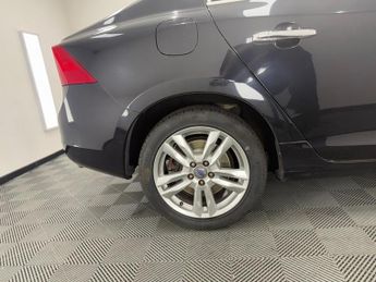 Volvo S60 3.0 T6 SE 5dr Petrol Geartronic AWD Euro 5 (304 ps)