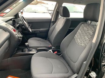 Kia Soul 1.6 CRDi 2 Auto Euro 4 5dr