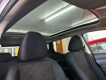 Nissan Qashqai 1.6 dCi N-Connecta XTRON 2WD Euro 6 (s/s) 5dr