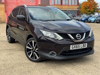 Nissan Qashqai 1.2 DIG-T Tekna SUV 5dr Petrol XTRON 2WD Euro 6 (s/s) (115 ps)