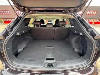 Nissan Qashqai 1.2 DIG-T Tekna SUV 5dr Petrol XTRON 2WD Euro 6 (s/s) (115 ps)