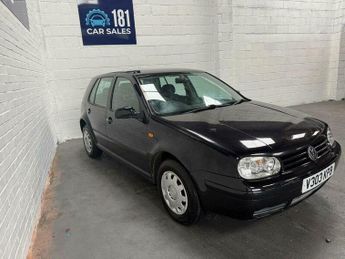 Volkswagen Golf 1.6 S 5dr