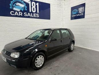 Volkswagen Golf 1.6 S 5dr