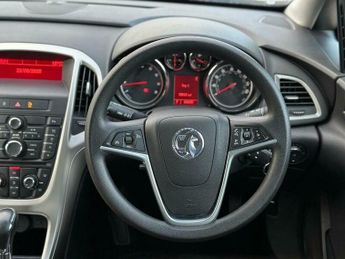 Vauxhall Astra 1.6 16v Exclusiv Auto Euro 5 5dr