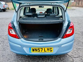 Vauxhall Corsa DESIGN 16V